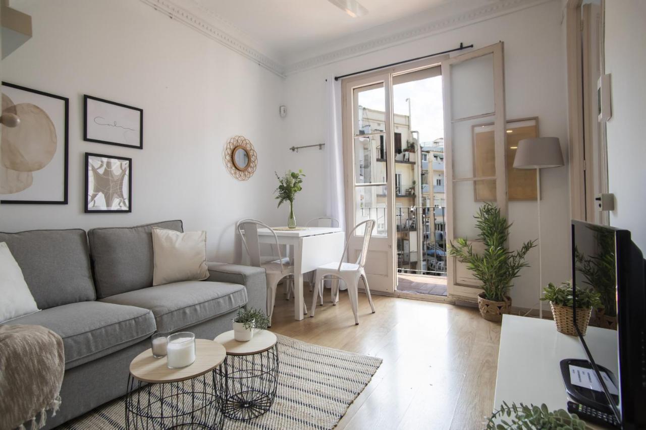 32Par1009 - Big And Spacious Apartment Downtown บาร์เซโลนา ภายนอก รูปภาพ