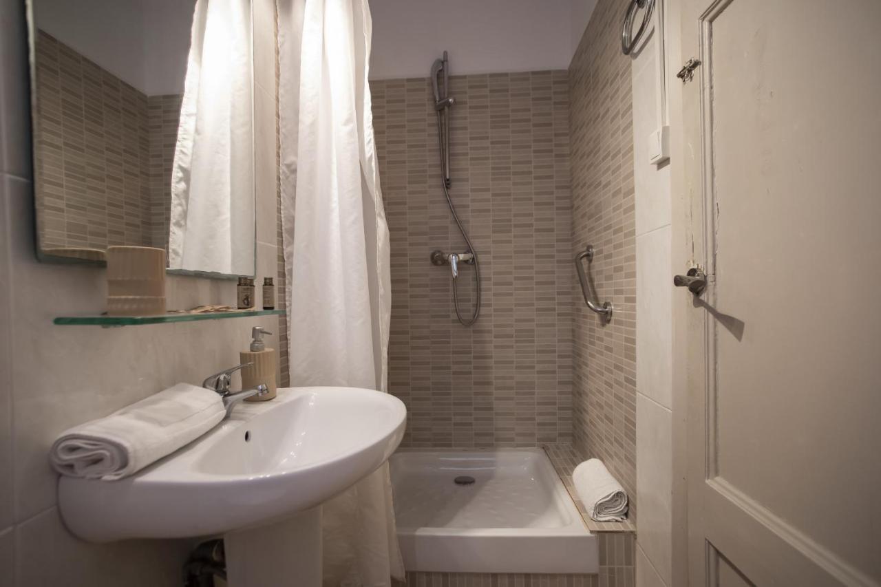32Par1009 - Big And Spacious Apartment Downtown บาร์เซโลนา ภายนอก รูปภาพ